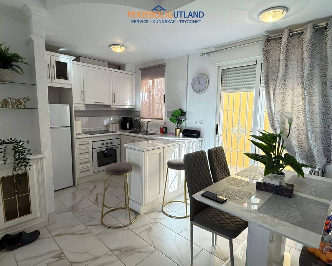2 quarto Casa em Banda para venda em San Miguel de Salinas com piscina - 210 000 € (Ref: 10007010)