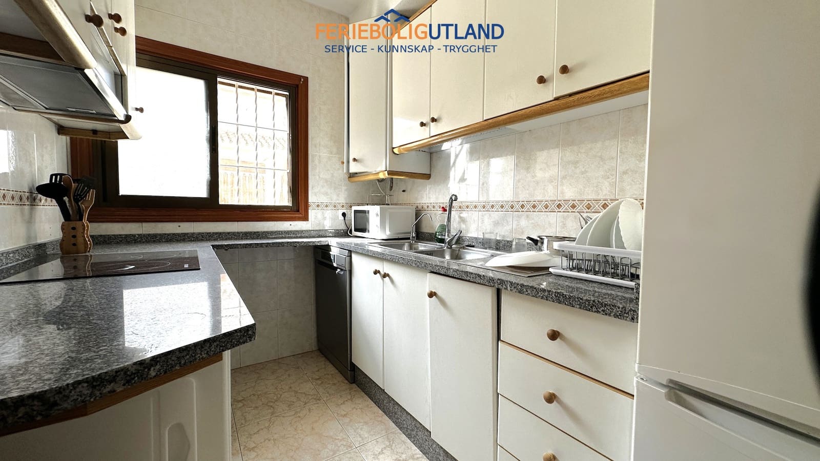 3 slaapkamer Huis te koop in Playa Flamenca met garage - € 239.000 (Ref: 10007011)