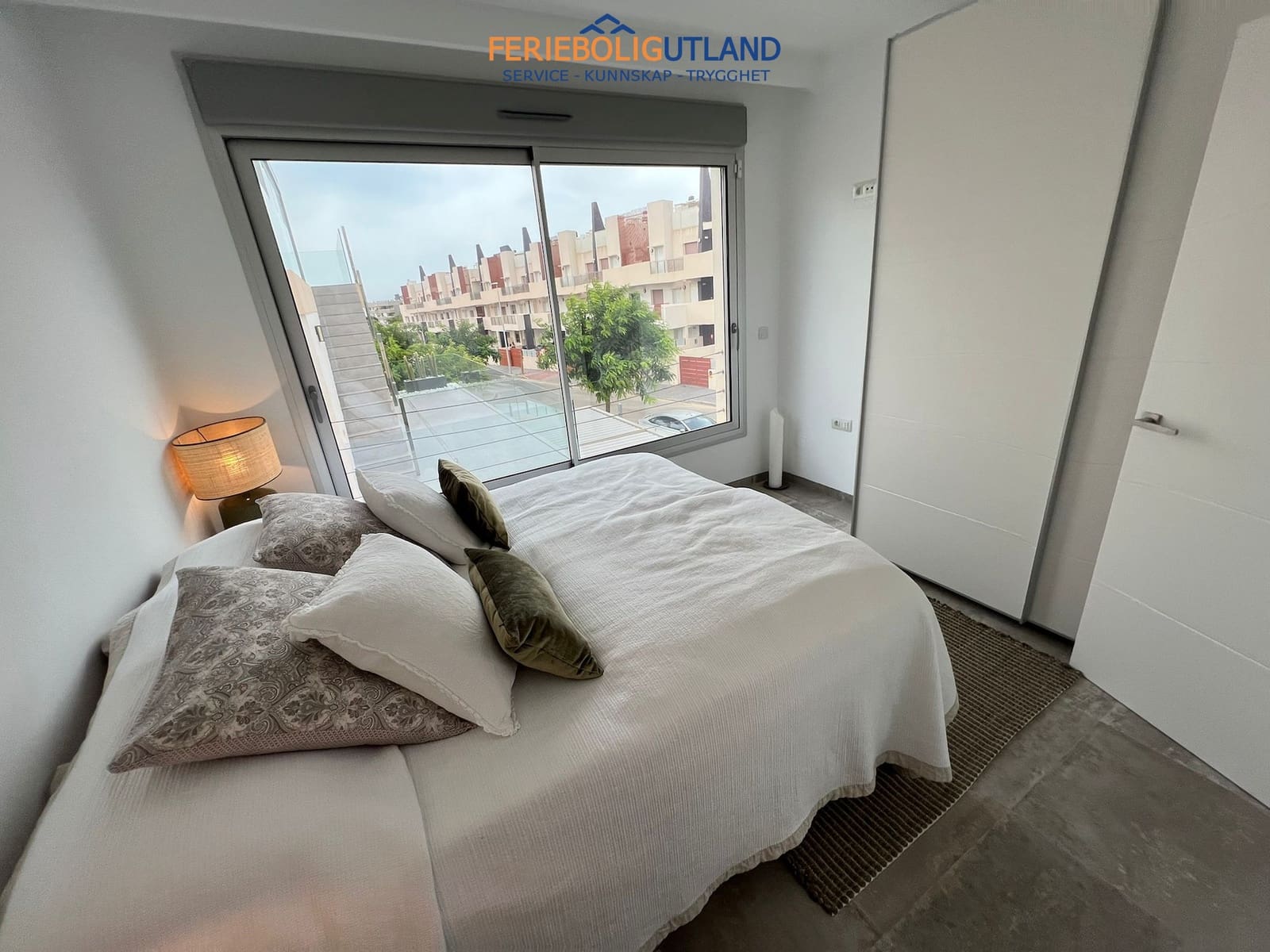 3 soverom Villa til salgs i Pilar de la Horadada med svømmebasseng garasje - € 535 000 (Ref: 10007012)