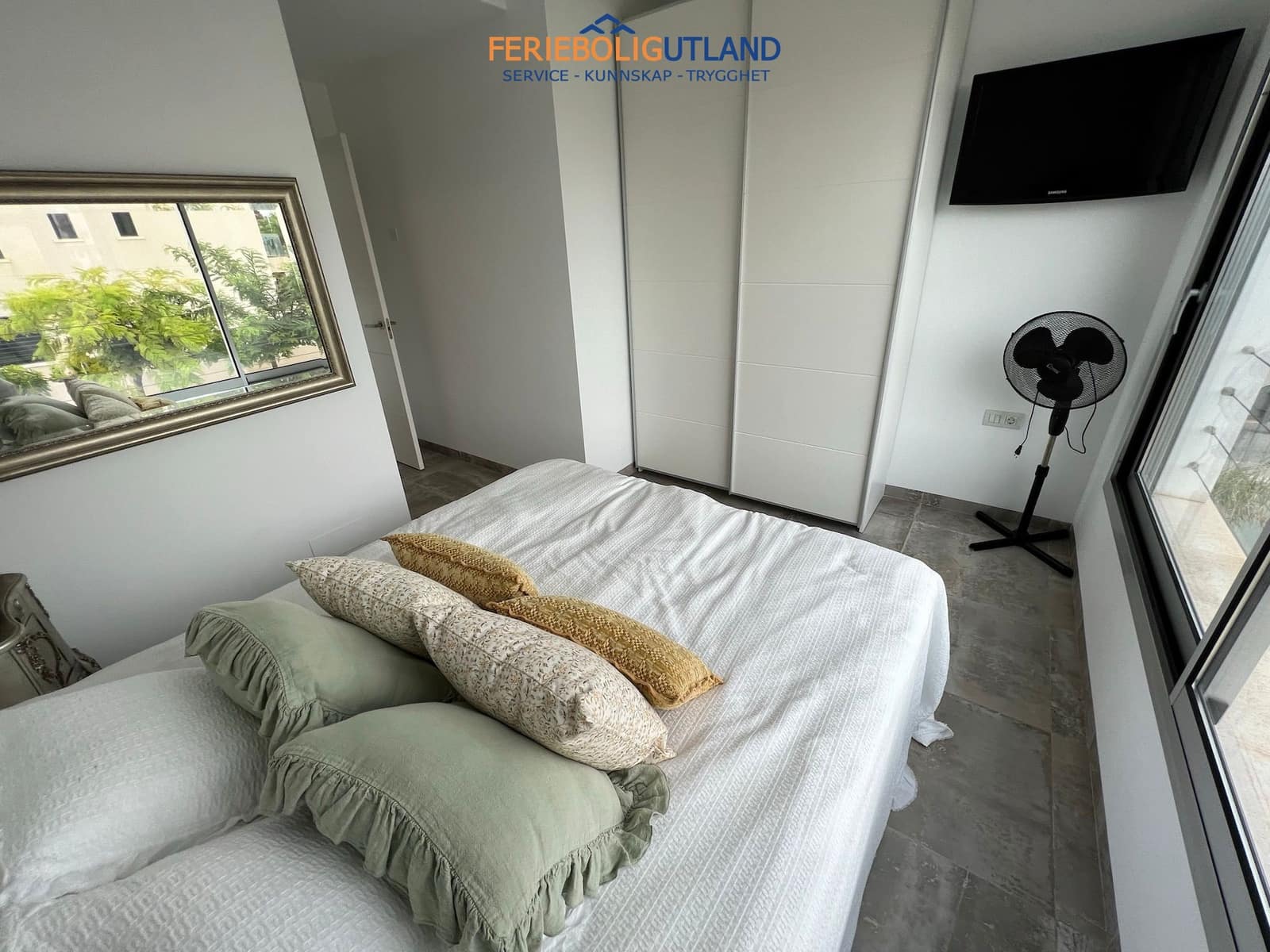 3 soverom Villa til salgs i Pilar de la Horadada med svømmebasseng garasje - € 535 000 (Ref: 10007012)