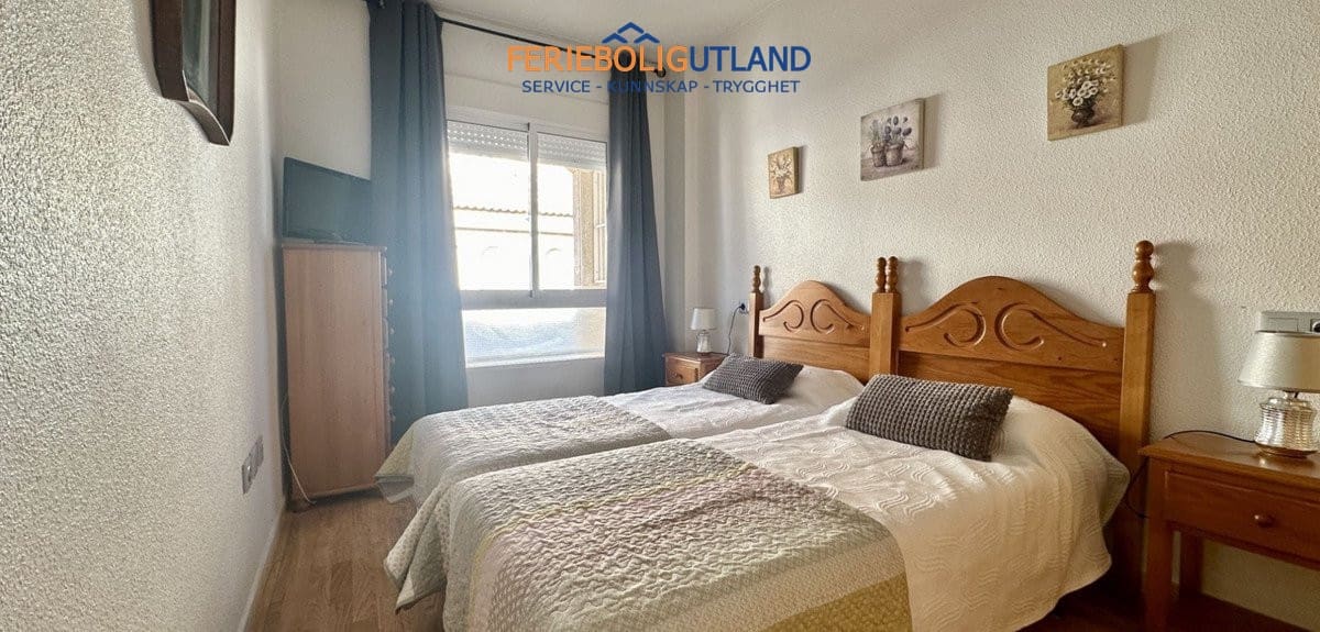 2 soverom Leilighet til salgs i Torrevieja - € 159 000 (Ref: 10007024)