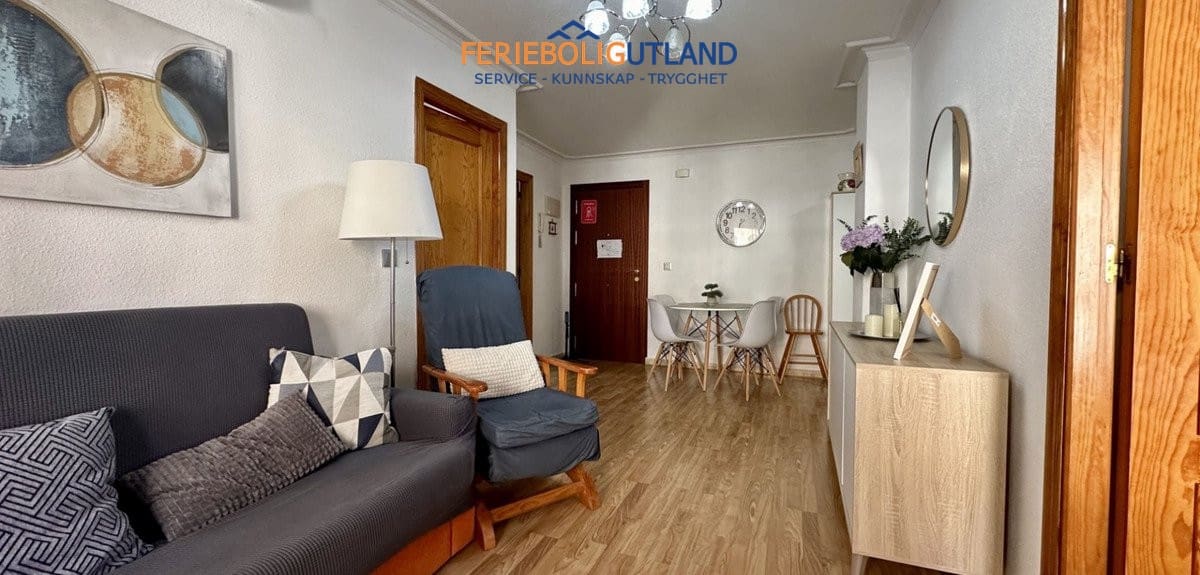 2 soverom Leilighet til salgs i Torrevieja - € 159 000 (Ref: 10007024)