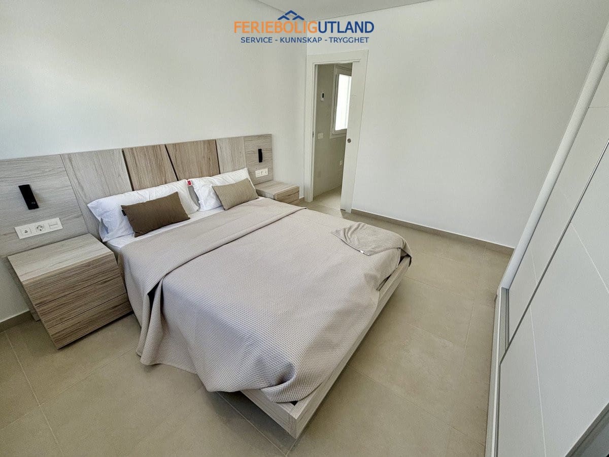 3 sypialnia Willa na sprzedaż w Benijofar z basenem garażem - 589 000 € (Ref: 10007025)