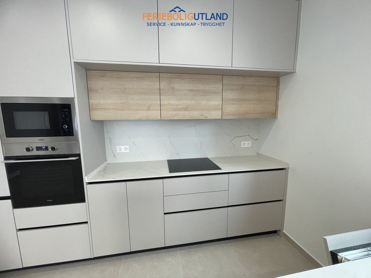 3 camera da letto Villa in vendita in Almoradi con piscina garage - 359.900 € (Rif: 10007033)
