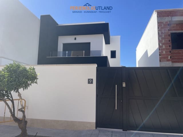 3 bedroom Villa for sale in Almoradí with pool garage - € 359,900 (Ref: 10007033)