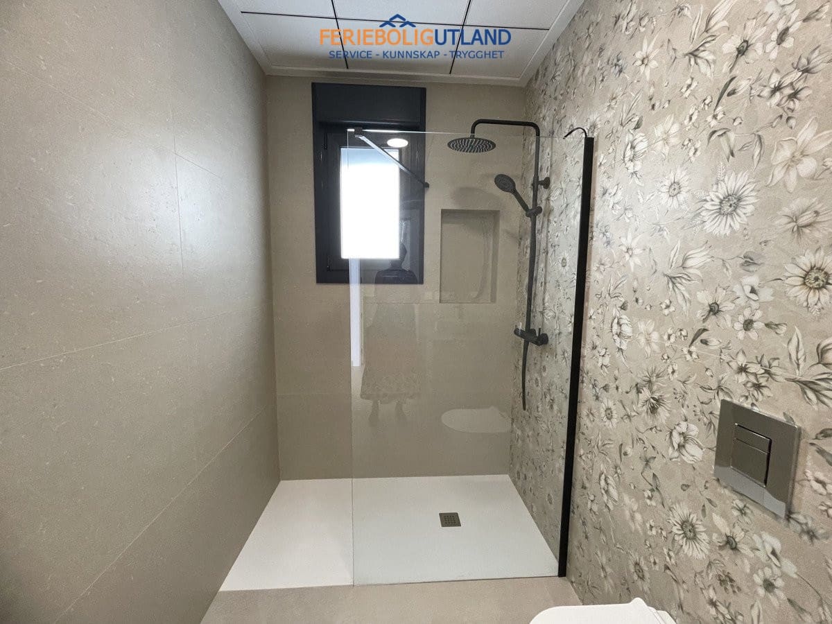 3 camera da letto Villa in vendita in Almoradi con piscina garage - 359.900 € (Rif: 10007033)