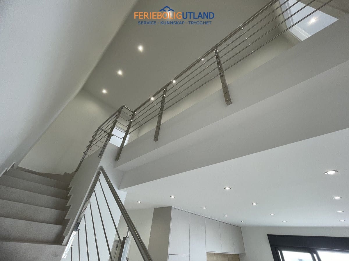 3 camera da letto Villa in vendita in Almoradi con piscina garage - 359.900 € (Rif: 10007033)