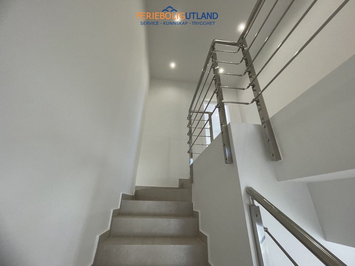3 camera da letto Villa in vendita in Almoradi con piscina garage - 359.900 € (Rif: 10007033)