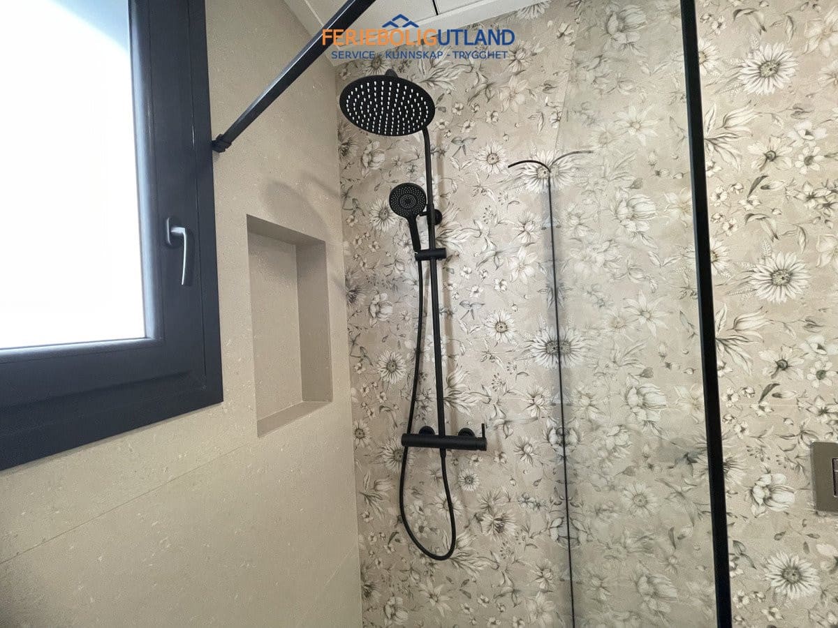 3 camera da letto Villa in vendita in Almoradi con piscina garage - 359.900 € (Rif: 10007033)