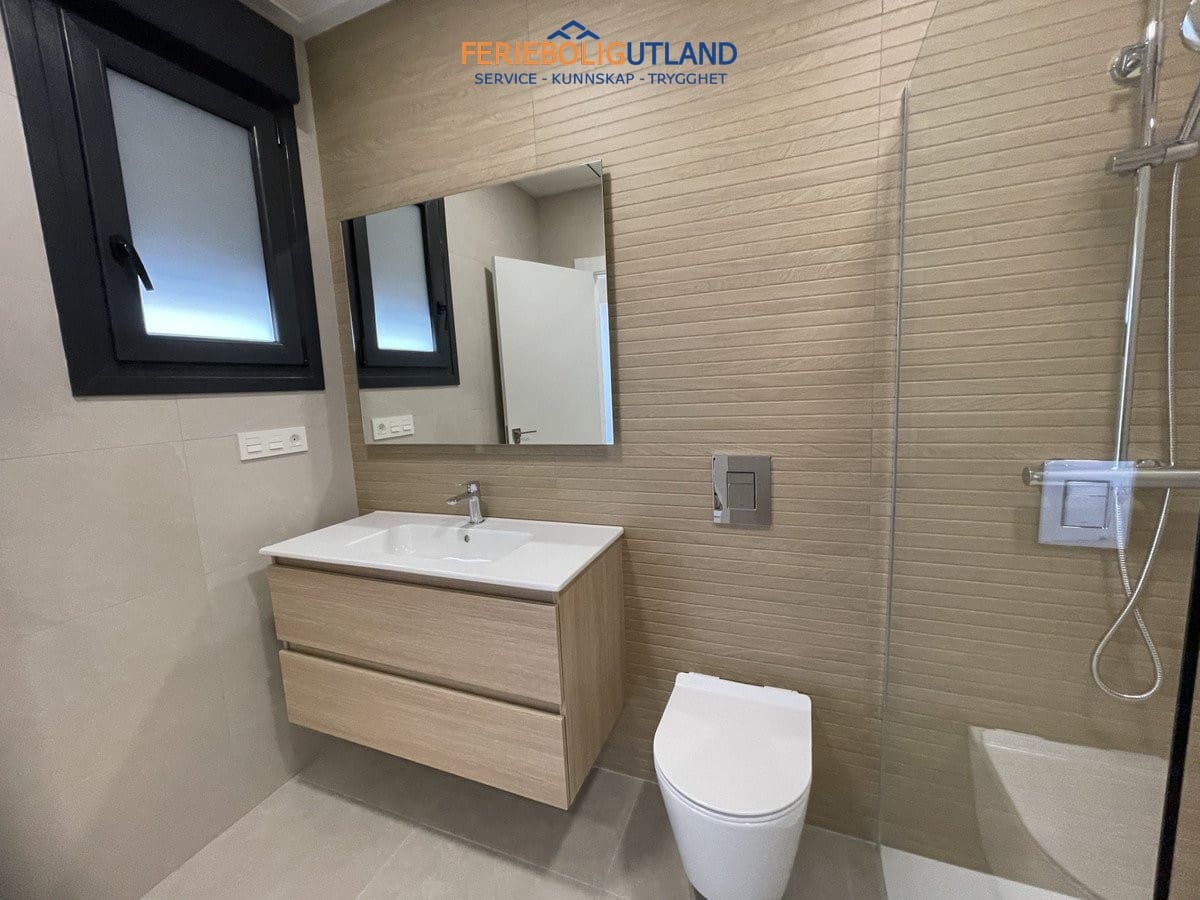 3 camera da letto Villa in vendita in Almoradi con piscina garage - 359.900 € (Rif: 10007033)