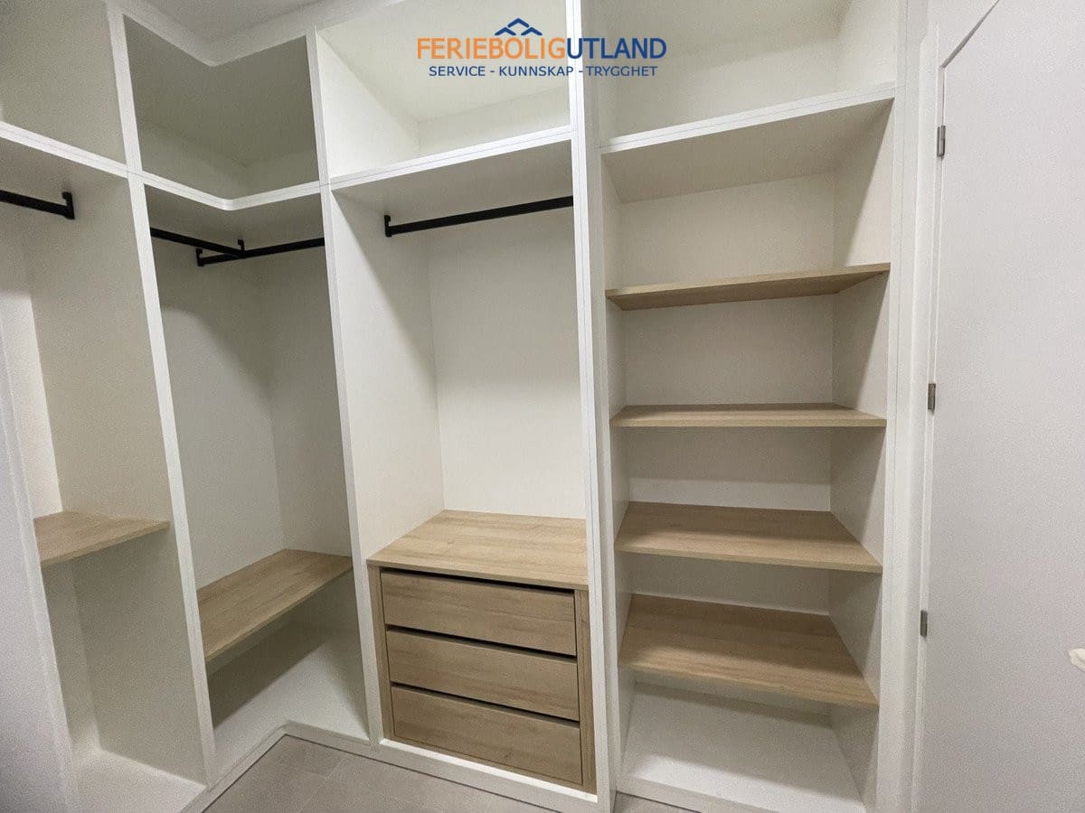 3 camera da letto Villa in vendita in Almoradi con piscina garage - 359.900 € (Rif: 10007033)