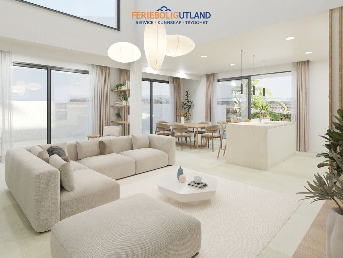 Chalet de 3 habitaciones en Ciudad Quesada en venta con piscina garaje - 1.050.000 € (Ref: 10007034)