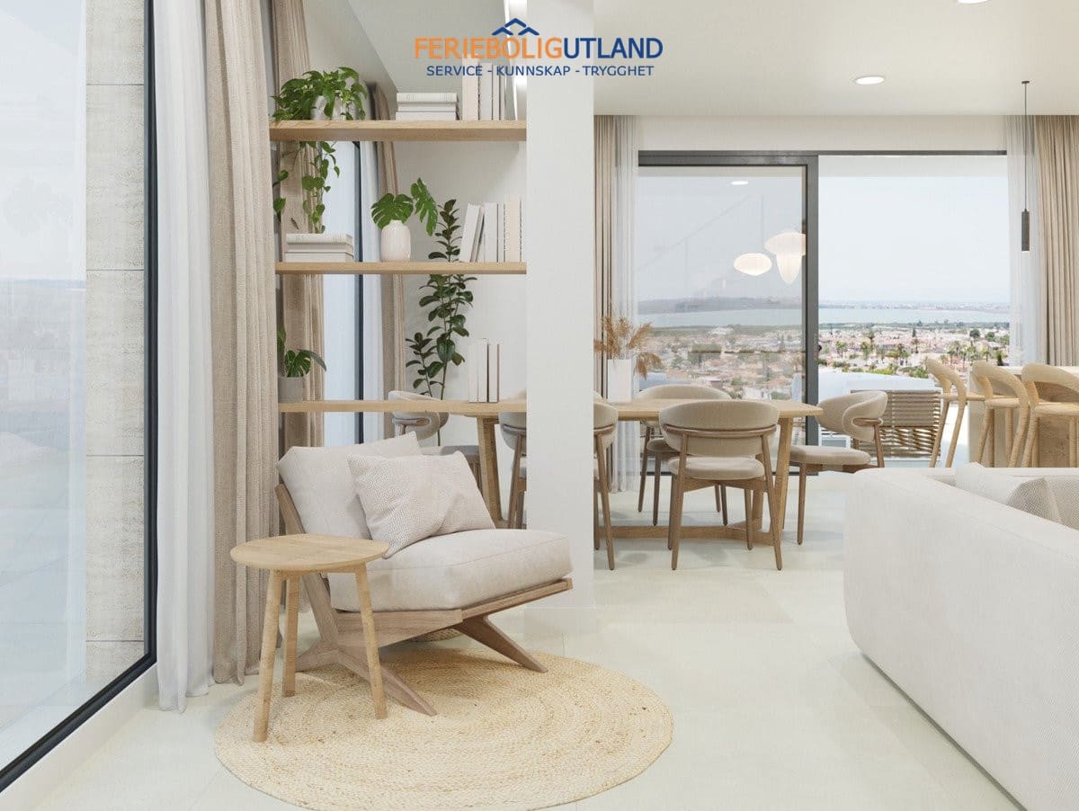 Chalet de 3 habitaciones en Ciudad Quesada en venta con piscina garaje - 1.050.000 € (Ref: 10007034)