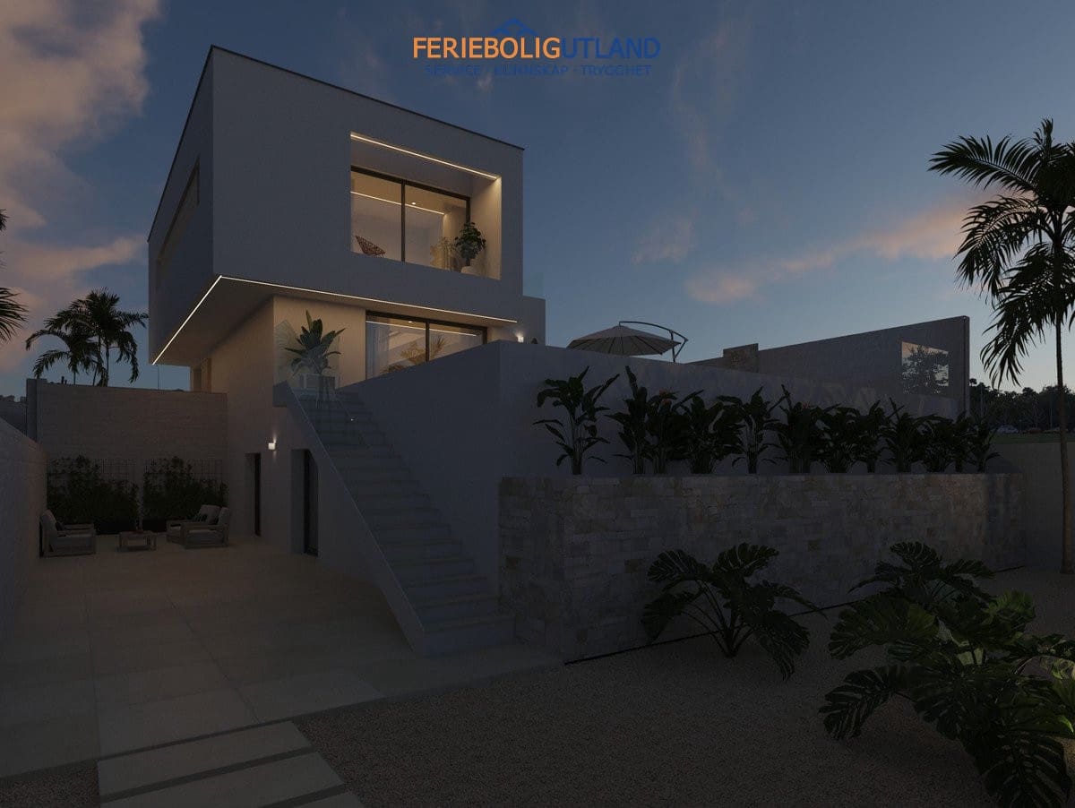 Chalet de 3 habitaciones en Ciudad Quesada en venta con piscina garaje - 1.050.000 € (Ref: 10007034)