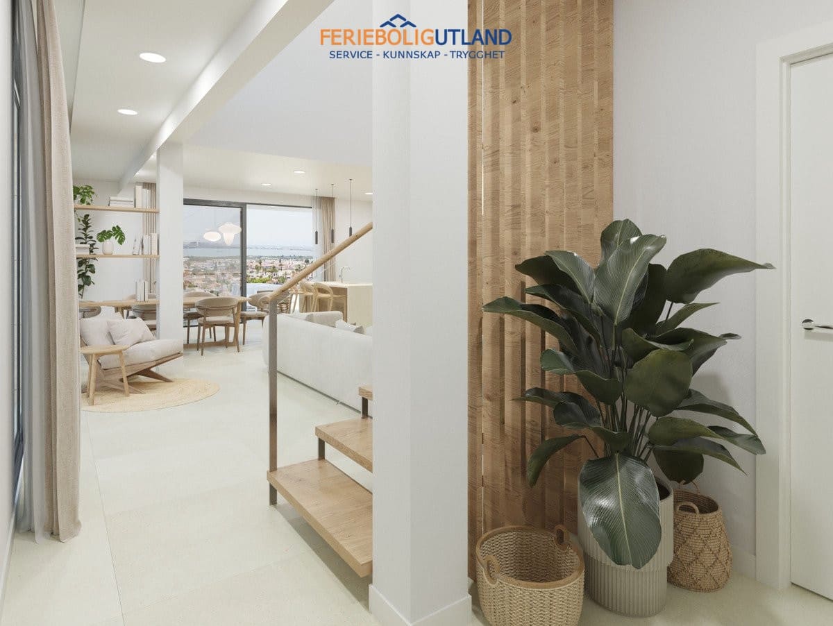 Chalet de 3 habitaciones en Ciudad Quesada en venta con piscina garaje - 1.050.000 € (Ref: 10007034)