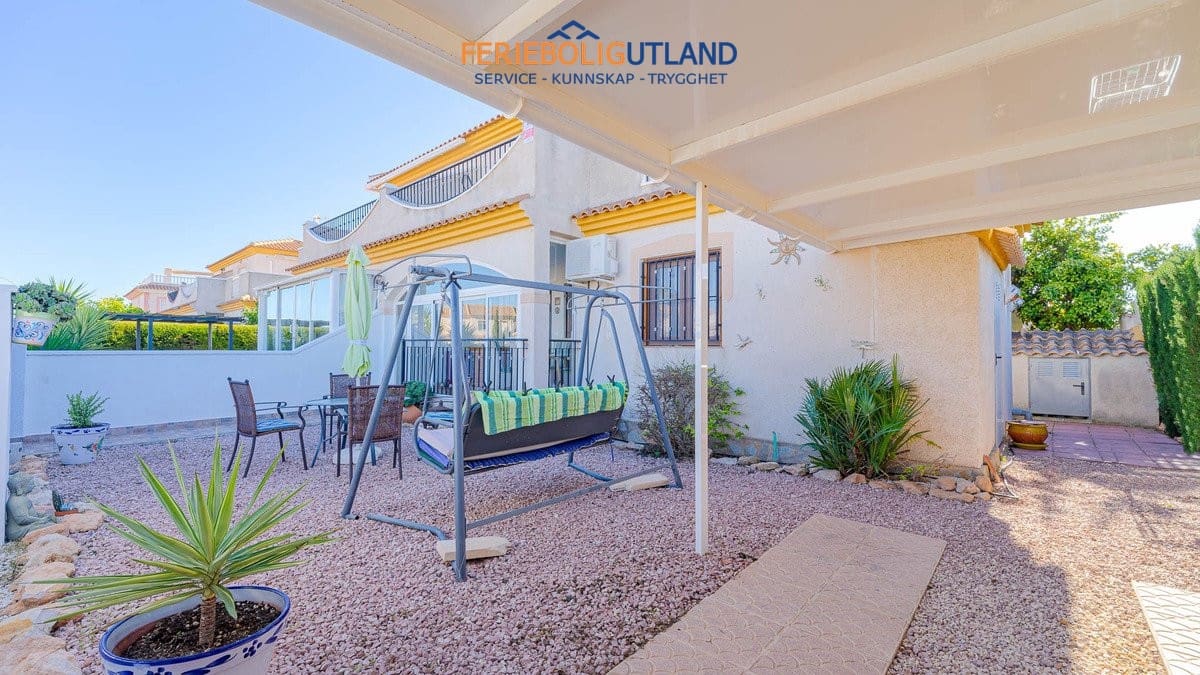 3 slaapkamer Huis te koop in Playa Flamenca met zwembad garage - € 259.000 (Ref: 10007035)