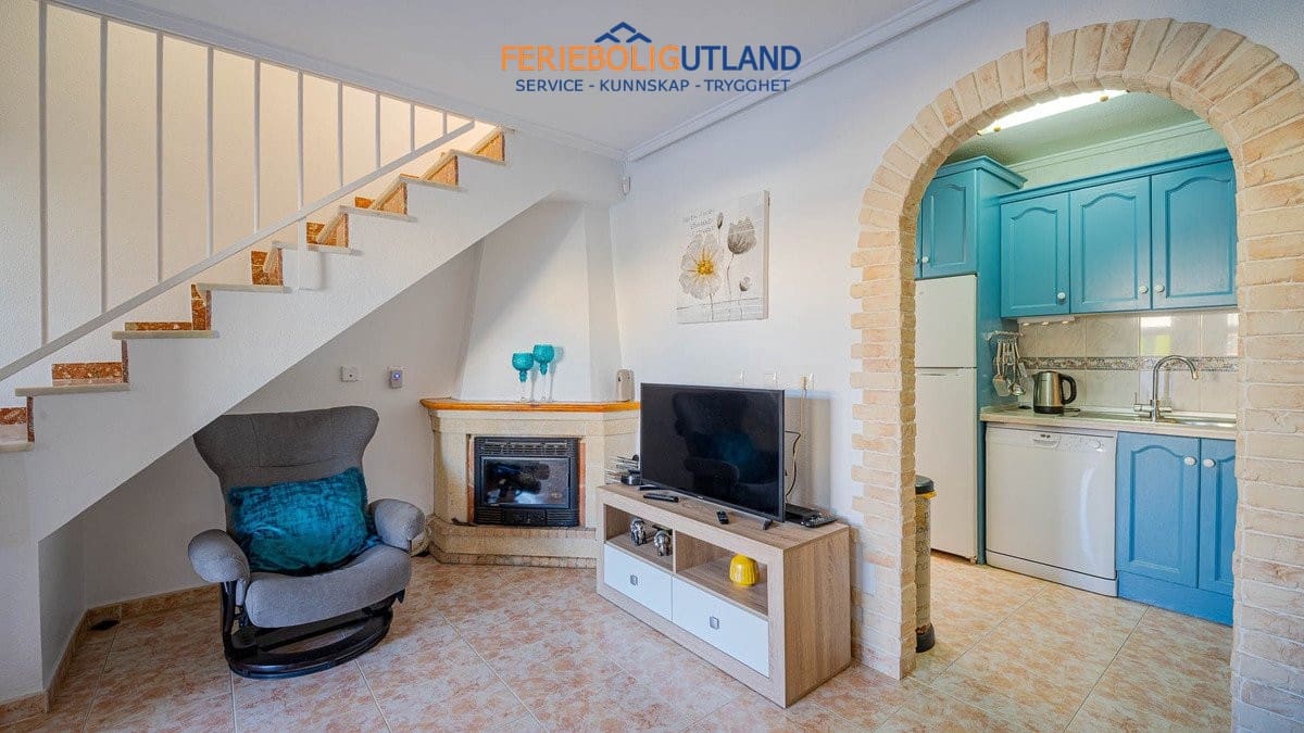 3 slaapkamer Huis te koop in Playa Flamenca met zwembad garage - € 259.000 (Ref: 10007035)