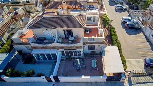 3 slaapkamer Huis te koop in Playa Flamenca, Orihuela met zwembad garage - € 259.000 (Ref: 10007035)