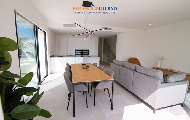 3 soverom Villa til salgs i Los Montesinos med svømmebasseng garasje - € 475 000 (Ref: 10007037)