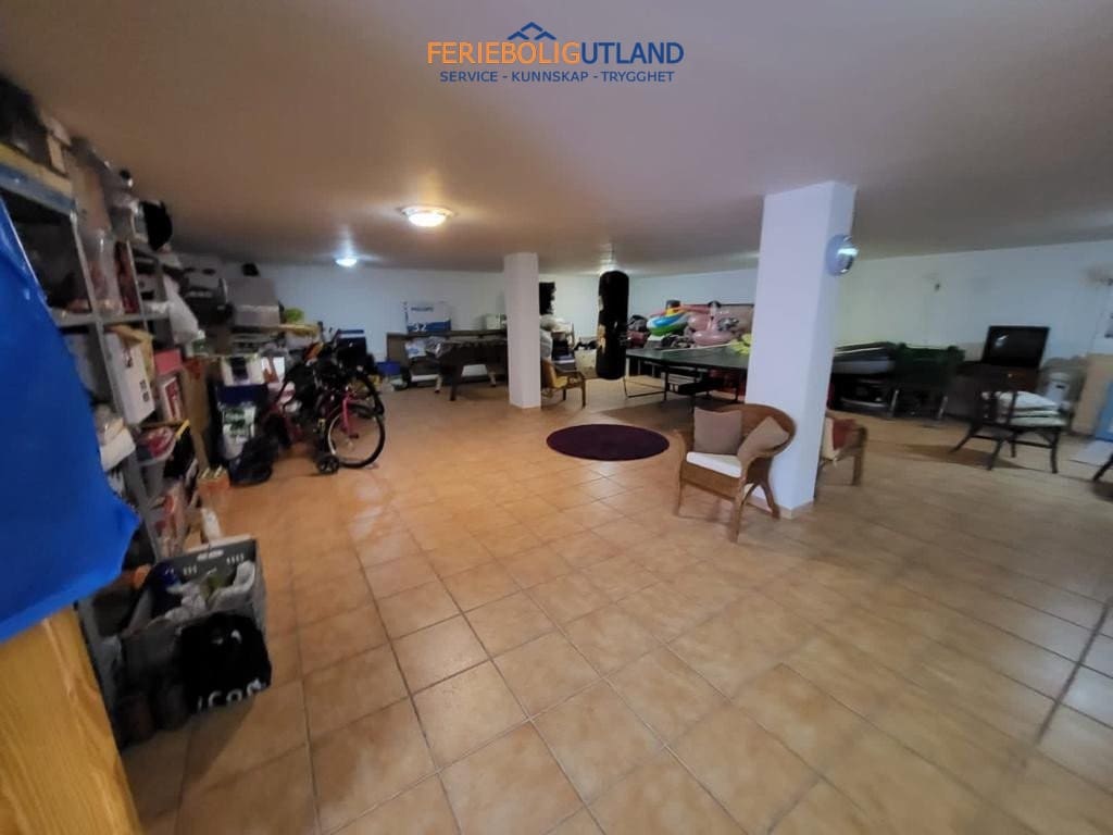 4 chambre Villa/Maison à vendre à Playa Flamenca avec piscine - 860 000 € (Ref: 10007038)