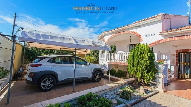Chalet de 5 habitaciones en Los Balcones en venta con piscina - 980.000 € (Ref: 10007039)