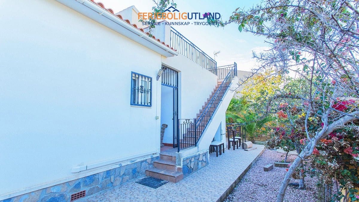 Chalet de 5 habitaciones en Los Balcones en venta con piscina - 980.000 € (Ref: 10007039)