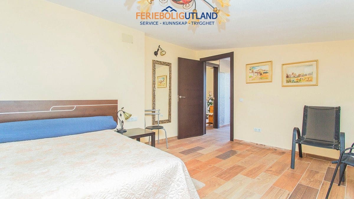 Chalet de 5 habitaciones en Los Balcones en venta con piscina - 980.000 € (Ref: 10007039)