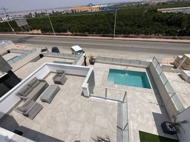 3 bedroom Villa for sale in Los Altos with pool garage - € 670,000 (Ref: 10007040)