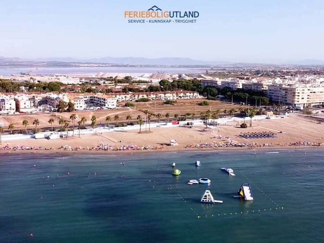 3 camera da letto Casa in vendita in El Chaparral - La Siesta - La Torreta, Torrevieja con piscina garage - 215.000 € (Rif: 10007042)