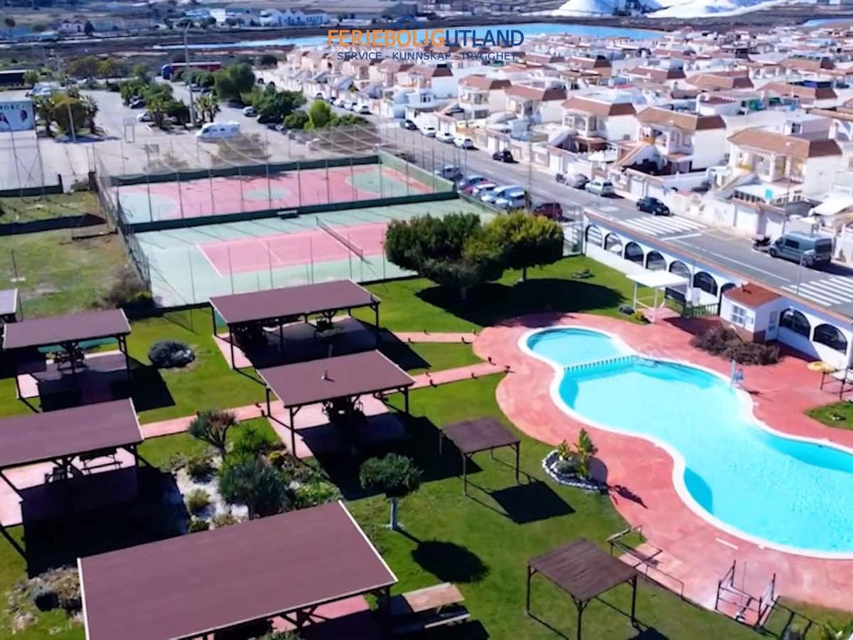 3 bedroom Townhouse for sale in Torrevieja with pool garage - € 215,000 (Ref: 10007042)