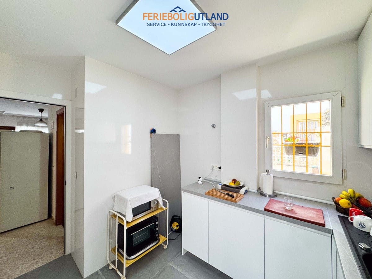 3 bedroom Townhouse for sale in Torrevieja with pool garage - € 215,000 (Ref: 10007042)