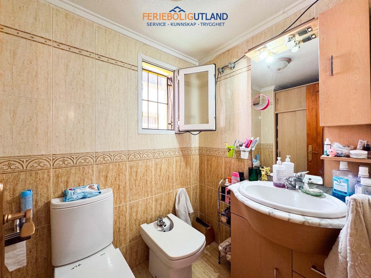 3 bedroom Townhouse for sale in Torrevieja with pool garage - € 215,000 (Ref: 10007042)