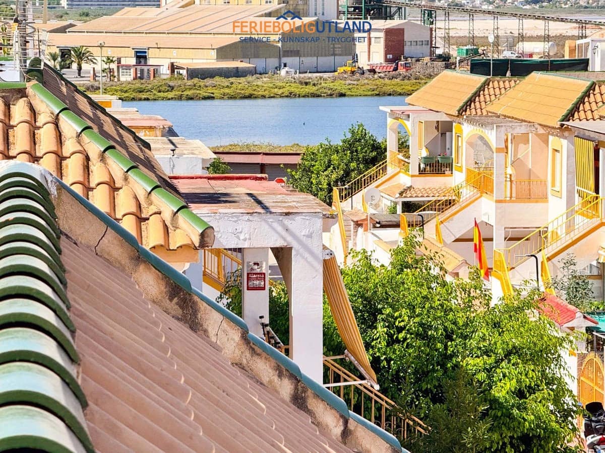 3 bedroom Townhouse for sale in Torrevieja with pool garage - € 215,000 (Ref: 10007042)