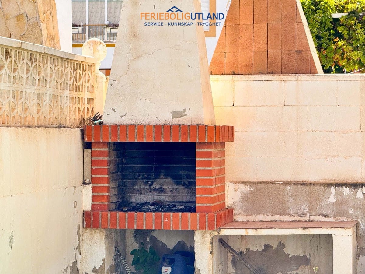 3 bedroom Townhouse for sale in Torrevieja with pool garage - € 215,000 (Ref: 10007042)