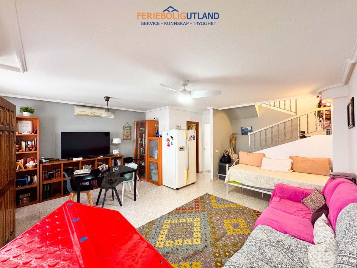 3 bedroom Townhouse for sale in Torrevieja with pool garage - € 215,000 (Ref: 10007042)