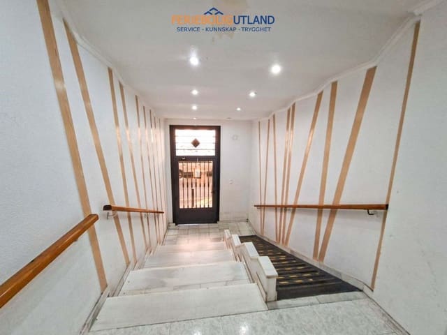 Apartamento de 2 habitaciones en Centro - Muelle Pesquero, Torrevieja en venta - 128.800 € (Ref: 10007044)