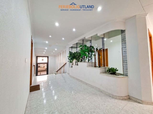 Apartamento de 2 habitaciones en Centro - Muelle Pesquero, Torrevieja en venta - 128.800 € (Ref: 10007044)
