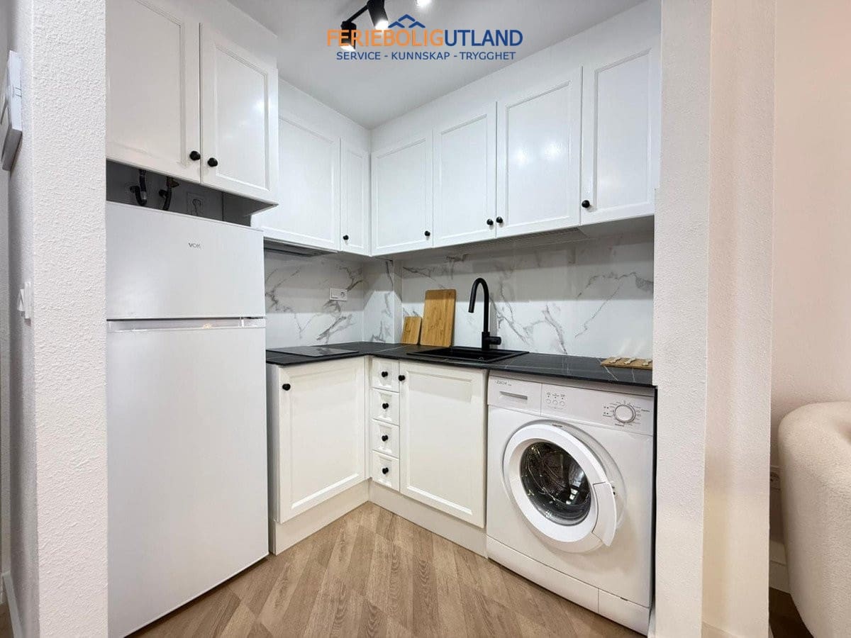 2 slaapkamer Appartement te koop in Torrevieja met zwembad - € 169.000 (Ref: 10007045)