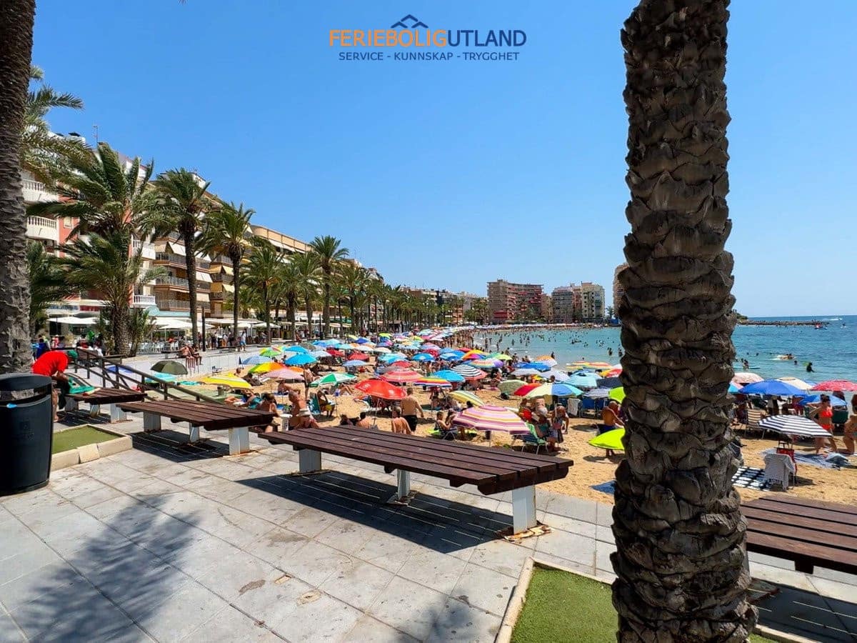 2 slaapkamer Appartement te koop in Torrevieja met zwembad - € 169.000 (Ref: 10007045)