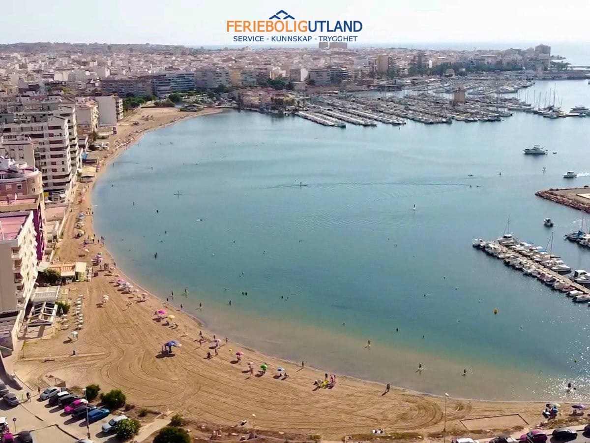 2 slaapkamer Appartement te koop in Torrevieja met zwembad - € 169.000 (Ref: 10007045)