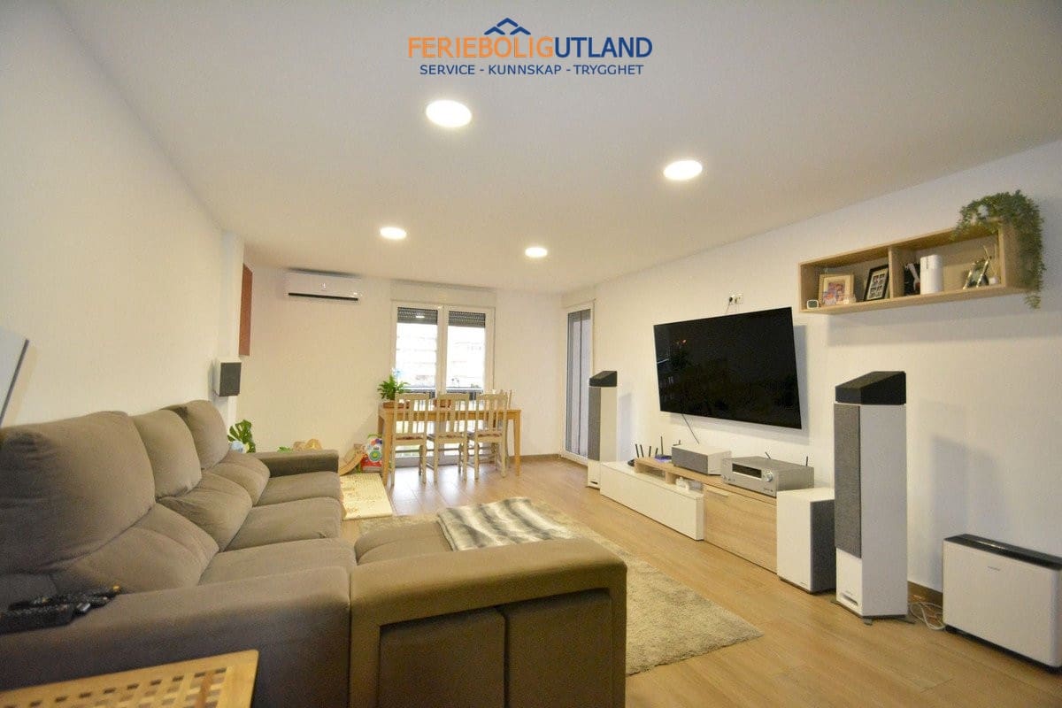 3 soveværelse Lejlighed til salg i Guardamar del Segura med garage - € 199.950 (Ref: 10007047)