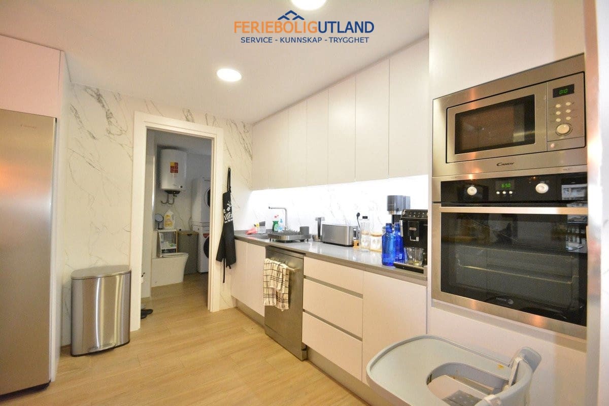 3 soveværelse Lejlighed til salg i Guardamar del Segura med garage - € 199.950 (Ref: 10007047)