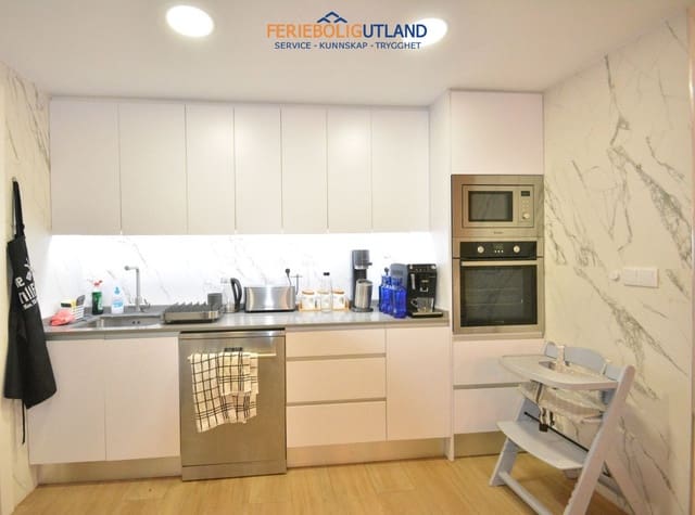 3 soveværelse Lejlighed til salg i Guardamar Playa, Guardamar del Segura med garage - € 199.950 (Ref: 10007047)
