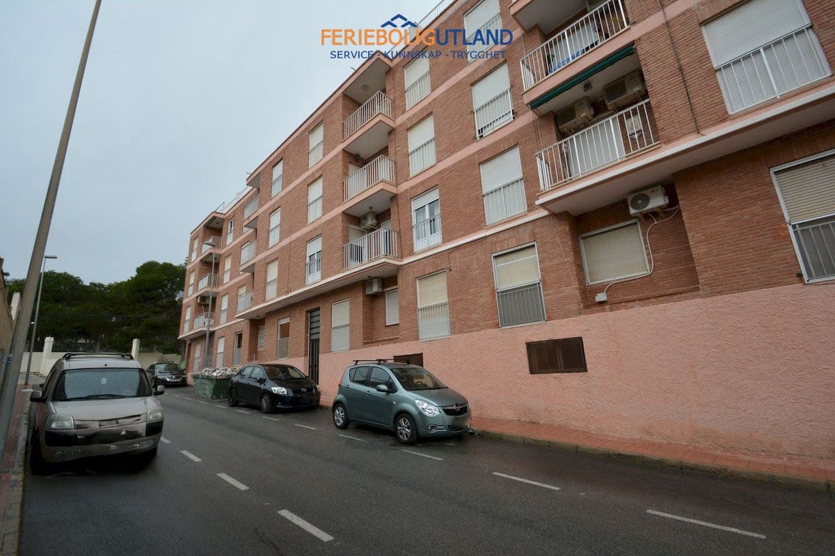 3 soveværelse Lejlighed til salg i Guardamar del Segura med garage - € 199.950 (Ref: 10007047)