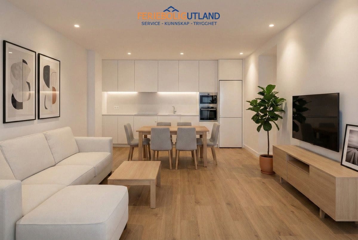 Bungalow de 2 habitaciones en San Javier en venta con piscina garaje - 272.900 € (Ref: 10007050)