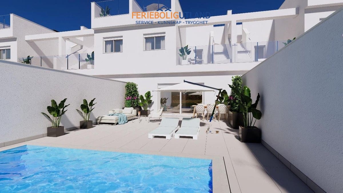 3 Zimmer Doppelhaus zu verkaufen in Los Alcazares mit Pool Garage - 382.000 € (Ref: 10007051)