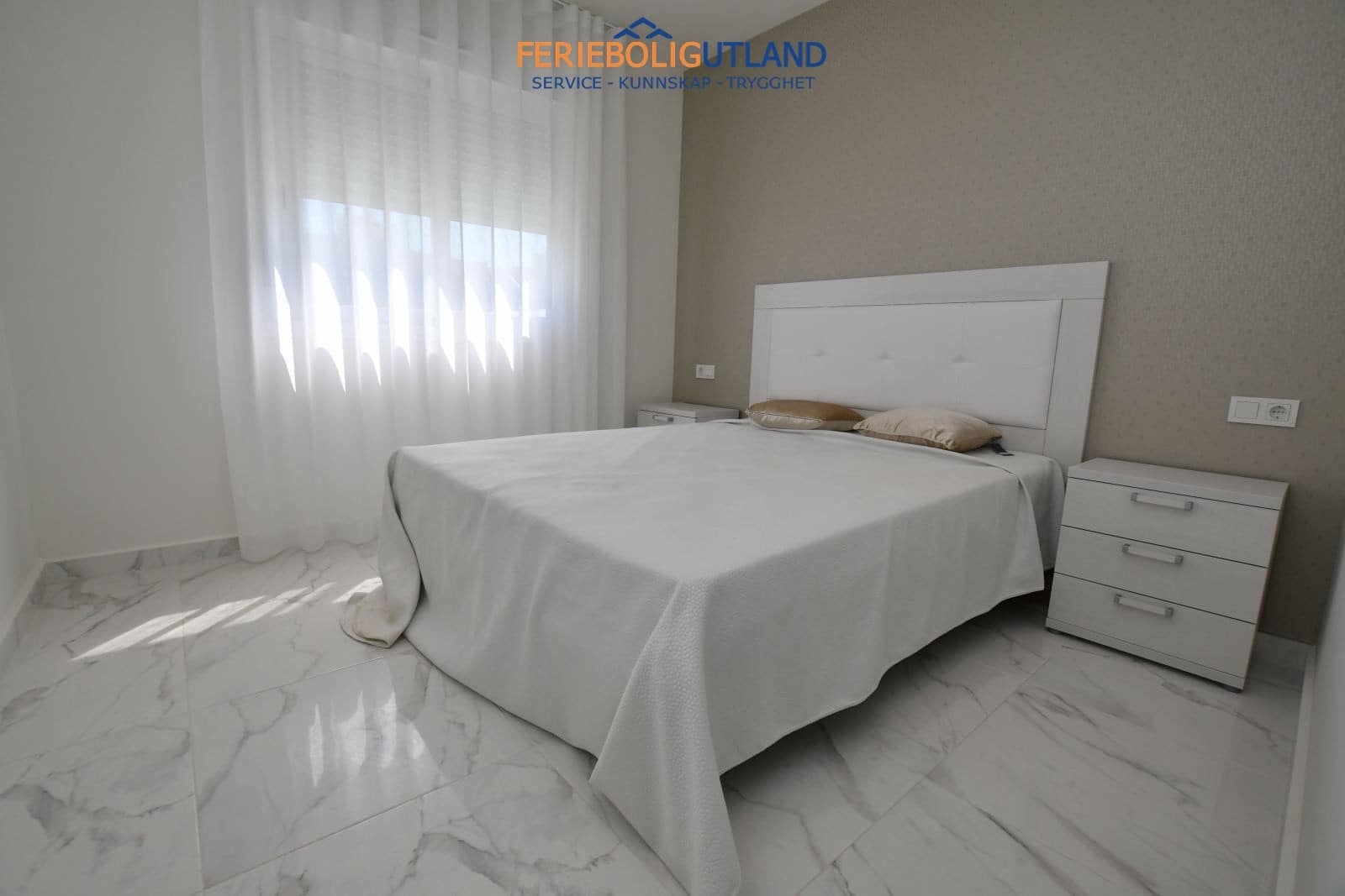 2 soveværelse Lejlighed til salg i San Miguel de Salinas med swimmingpool garage - € 243.800 (Ref: 10007052)