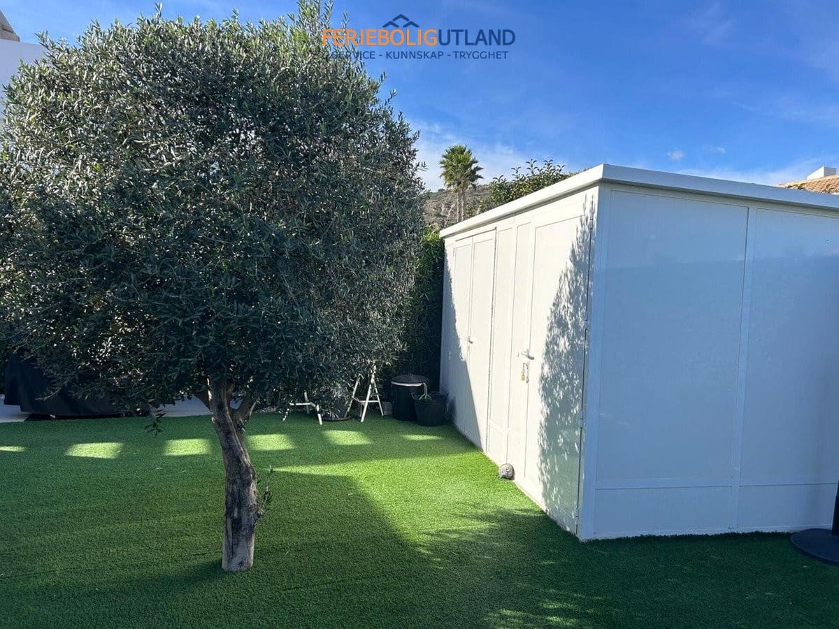 3 soveværelse Villa til salg i Algorfa med swimmingpool - € 595.000 (Ref: 10007053)