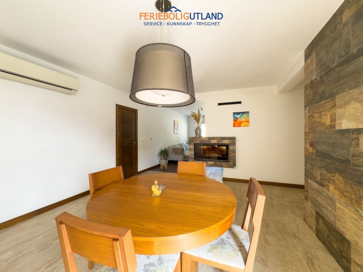 Chalet de 4 habitaciones en Ciudad Quesada en venta con piscina garaje - 549.000 € (Ref: 10007058)