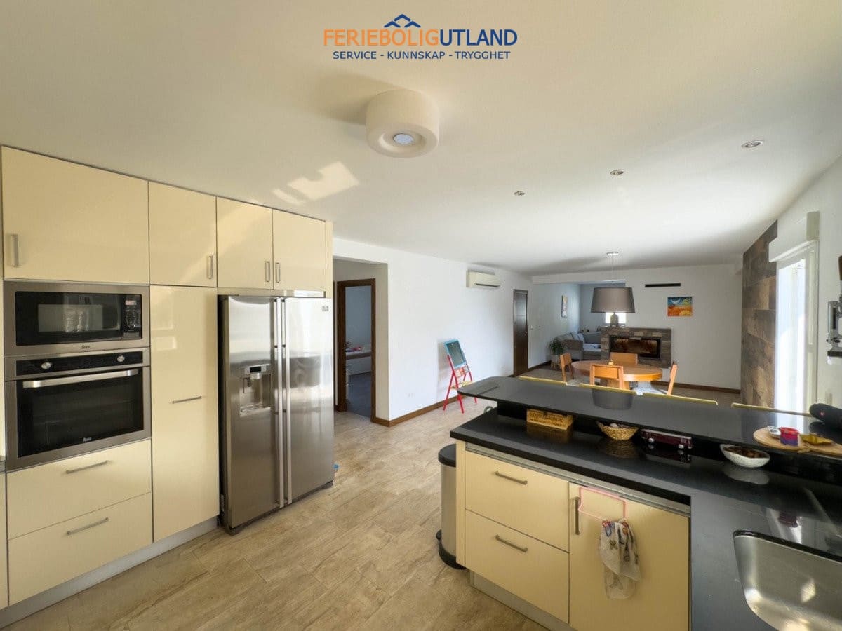 Chalet de 4 habitaciones en Ciudad Quesada en venta con piscina garaje - 549.000 € (Ref: 10007058)